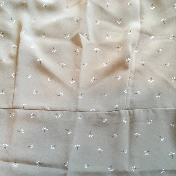 Cute Vintage dress - Picture 3 of 13